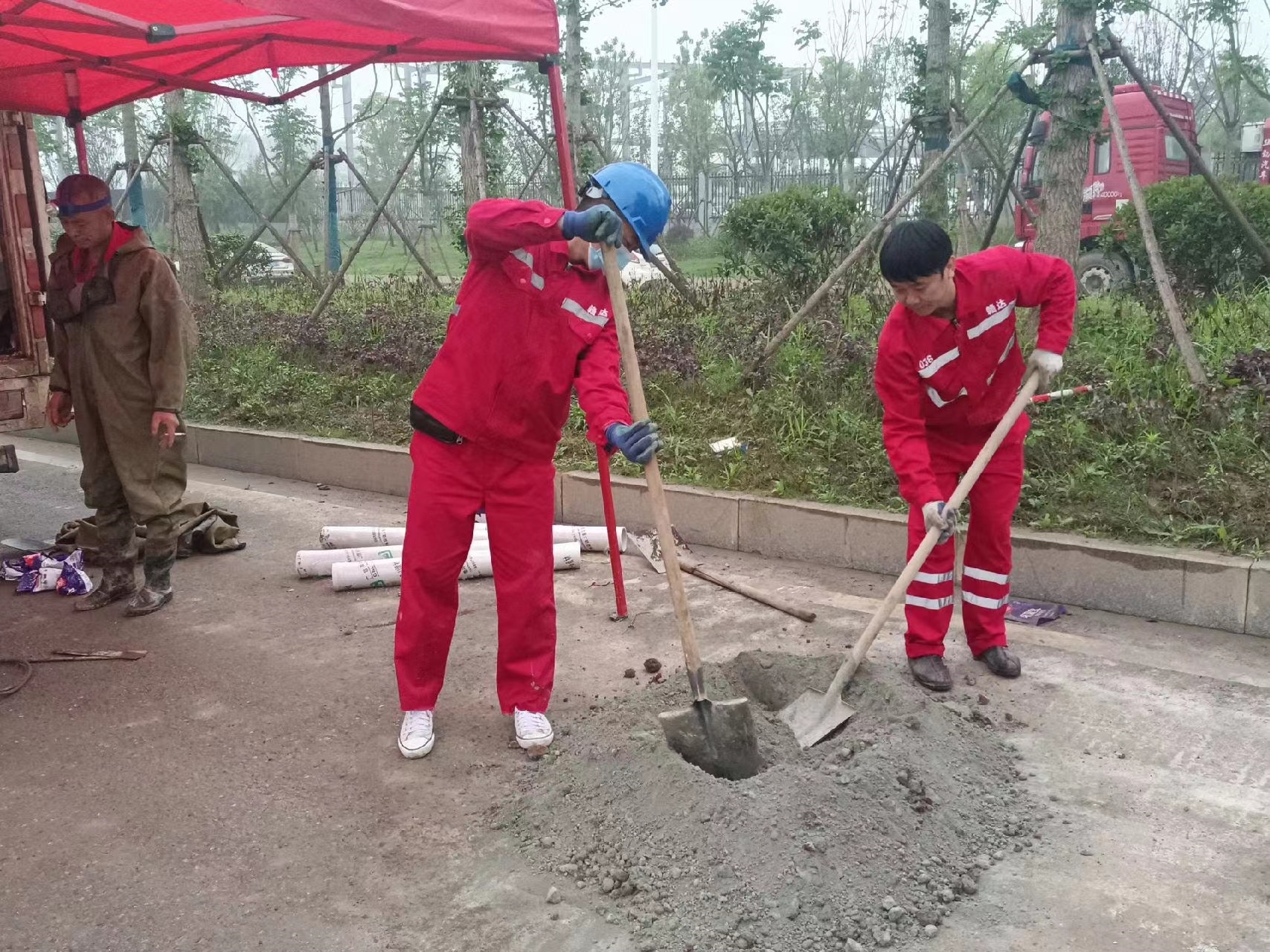 沁阳管道疏通哪家好】及时进行市政管道清淤